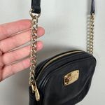 Michael Kors Crossbody Bag Black Leather Gold Chain Strap Zip Card Slots Small Photo 2