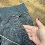 Anthropologie  Gray Kallie Leopard Plaid Print Pockets Jogger Womens Medium Photo 5