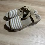 CHARLESTON Stripe Palm Wedge Sandal 10 Tan & White Stretch Ankle Strap Comfort Photo 4