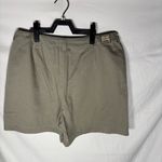 Liz Claiborne  Tan‎ Cargo Shorts LizWear Photo 1