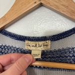 Live and let live  Blue/Light Gray Striped Shark Bite Knit Tunic Sweater Size L Photo 2