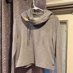 Under Armour  cropped small hoodie Photo 0