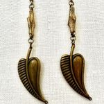 Brass gold tone heart drop earrings Photo 0