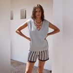 Free People  FP Beach Gray V-Neck Sleeveless Sweater Vest Oversized Tight Knit M Photo 1
