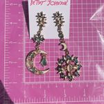 Betsey Johnson  sun and moon green beige cat eye stones earrings drops gold tone Photo 4