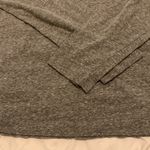 UGG  grey long sleeve cozy shirt. Photo 1