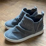 Boutique Shoes Slip On Gray Size 6.5 Photo 4