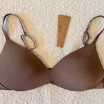 SKIMS  Wireless Form Push-Up Plunge Bra Photo 0