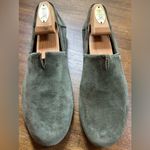 Born Shoes B.O.C Hailey Loafer Womens Size 7.5 Slip-On Green Leather Notched Flat Shoes Photo 2