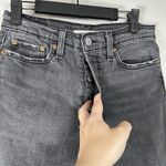 Levi's  Womens Size 28 Wedgie Straight Jeans Distressed Gray Black Wash Button Fly Photo 2