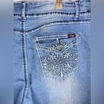 ANGELS Women’s Y2K Embroidered Capri Denim Jeans Blue Size 12 Photo 3