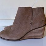 Lucky Brand NWOB Zorla Bootie Women's Tan Leather Wedge SZ 9 Photo 1