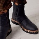 Free People NEW!‎  Women's Atlas Puffer Chelsea Boot 38.5 (Size 8 Women’s) Photo 2