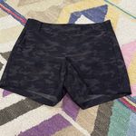 Spanx  Camo Shorts large Photo 1