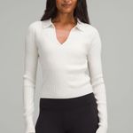Lululemon sweater Photo 1