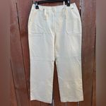 St. John Sport Cream Wide Leg with Gold Hardware Classic Pants Women’s Size 6 Photo 2
