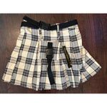 Super Cute Plaid Skirt with Belt Size Medium Black Photo 0