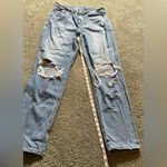 American Eagle Strigid Mom Jeans Womens Size 14 X-Long Distressed High Rise Photo 3