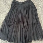 Carmen Marc Valvo  Black Pleated Skirt Size 6 Photo 0