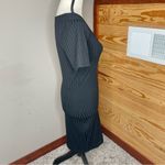 Abercrombie & Fitch Black Ribbed Scoop Neck Button Stretch Midi Dress Small Tall Photo 1