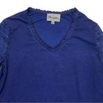 Wrangler  Crochet Lace V-neck Top Size Medium distressed blue crochet sleeves Photo 6