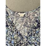 Caslon Women’s  Blue Floral Donny Flutter Short Sleeve VNeck Blouse Sz M Photo 1