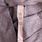 Lululemon Women 6 Heather Gray Still Shorts 11" Inseam Pockets Drawstring Lounge Photo 8