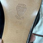 Gucci  Black Leather pumps with Gold Accent SZ:37.5 -7 Photo 6