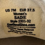 EastLand Sadie White Gold Oxford Lace up Shoes Women’s Size 7 Golf Photo 6