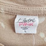 Electric Pink graphic skeleton print tshirt Photo 4