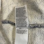 Old Navy  Women's Navy and White Tropical Print Beach Fleece Top Size XXL Photo 4