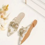 SheIn Women's Elegant Pointed Toe Photo 1