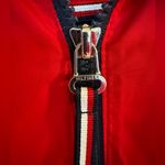 Tommy Hilfiger Red Women’s Lightweight Everyday Weather Resistant Windbreaker M Photo 3