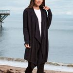 Barefoot Dreams CozyChic Lite® Island Wrap Photo 1