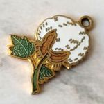 Vintage Tiny Dainty Cotton Plant Gold Tone Necklace Pendant Charm Photo 1