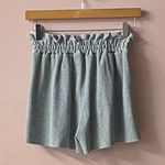 SheIn Light Gray Ribbed High Waisted Paper-Bag Short Shorts Size S EUC Photo 2