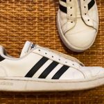 Adidas White with black stripes Photo 1