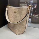 Coach  City Bucket Bag In Signature Canvas ct800 Photo 1