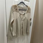 Miss Me  button down Cardigan Taupe size Large Photo 11