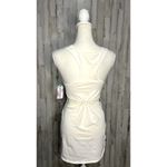 NWT Women's Geometric Cut Photo 2