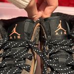 Air Jordan 1 Photo 4