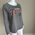 5th & Ocean MLB Detroit Tigers Logo Graphic Raglan Sweatshirt Photo 2