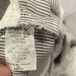 Ankle cropped white with navy blue pinstripe soft and lightweight jean high rise Size 8 Photo 7