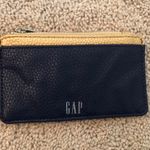 Gap Card Holder Photo 0