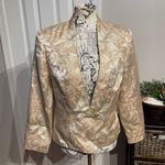 Karen Miller NY Vintage Brocade Jacquard Baroque Print Floral Embroidered Brooch Pin closure Fit Flare Overlay light weight fall Work business well made stunning shiny fabric funky indie street blazer jacket Photo 0