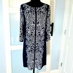 Laundry by Shelli Segal Pretty elegant dress💙🤍💙 Photo 2