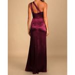Lulus NWT  Women's On the Guest List Burgundy Satin One-Shoulder Maxi Dress S Photo 2
