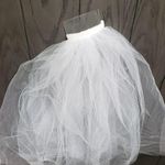 Wedding bridal veil with comb hair piece White Photo 0