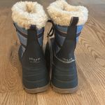 NWT Storm Cougar Waterproof Mid Winter Boots Blue Size 7 Photo 4