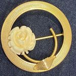 Vintage Resin Flower Brooches Gold Tone Rose Pins Bundle 80s 60s Costume Jewelry Pink Photo 0